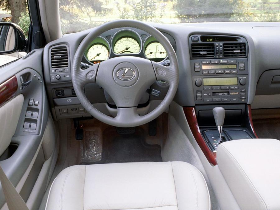  Lexus GS300 1997 года  (EU) (фото 10 из 12)